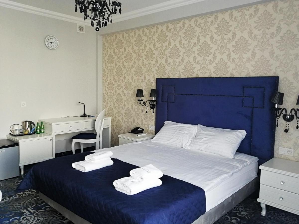 Hotel Lord رادوم المظهر الخارجي الصورة