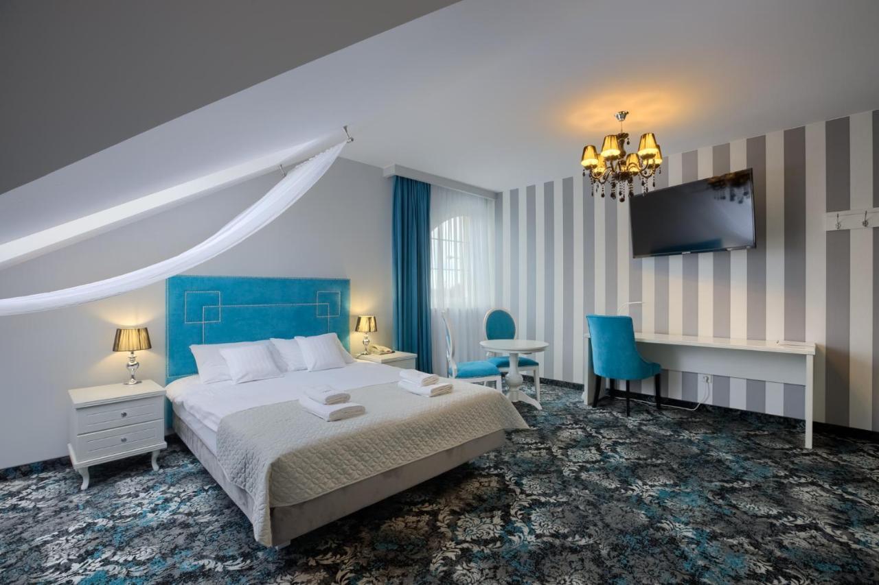 Hotel Lord رادوم المظهر الخارجي الصورة