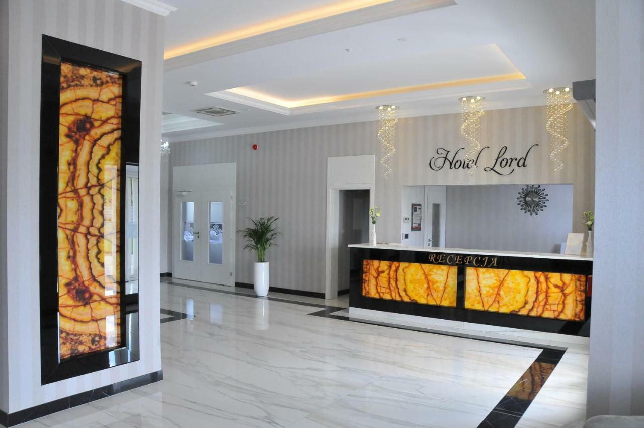 Hotel Lord رادوم المظهر الخارجي الصورة